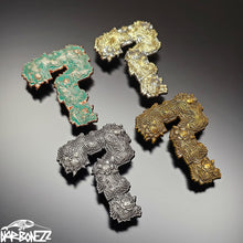 Load image into Gallery viewer, Fanfarra Pin